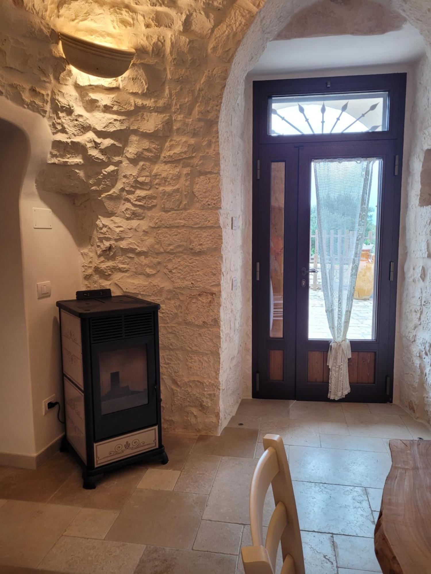 Valle D'Itria Trulli E Alcova Mikael Cisternino Exterior photo